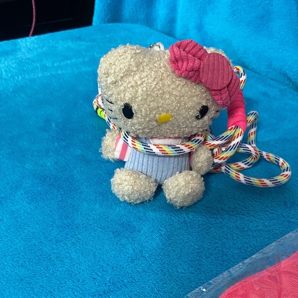 Hello Kitty Bundle - Picture 2 of 16